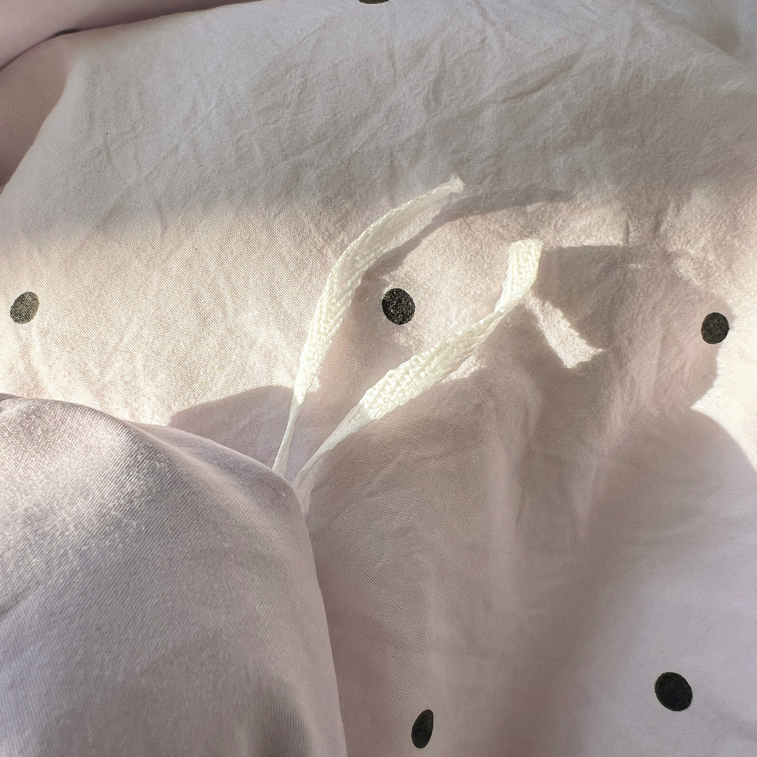 Cozy Dotted Comforter Set