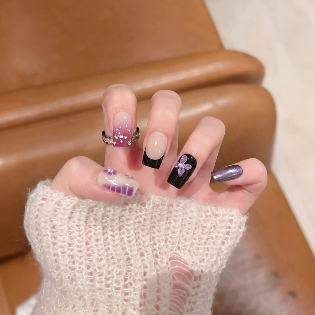 Decorative Press-On Nail Art Set with Floral and Gem Accents Stornfield