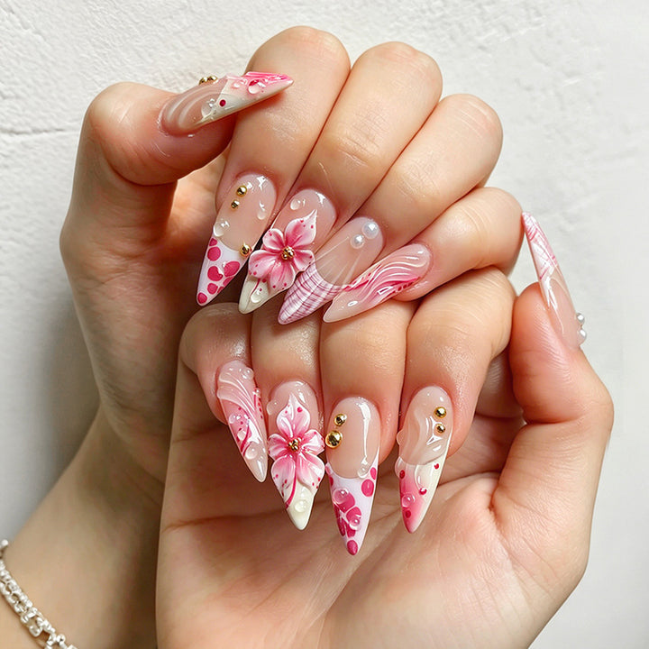 Artistic Floral Inspired Press-On Nail Set Stornfield