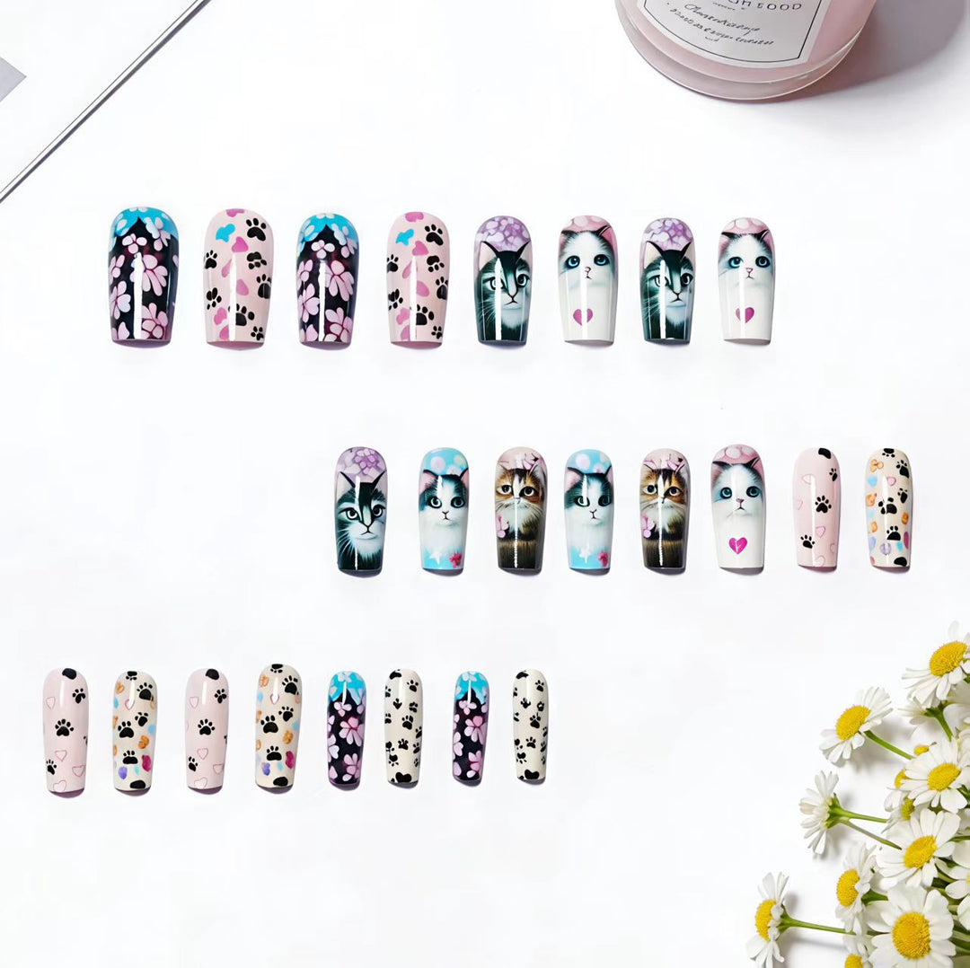 Creative artificial nails with playful cat pattern Stornfield