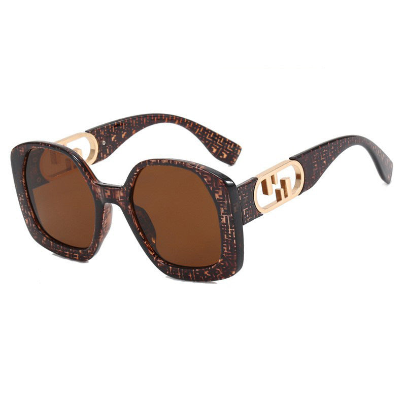 Women oversized sunglasses with extravagant geometric frame and elegant accents Stornfield