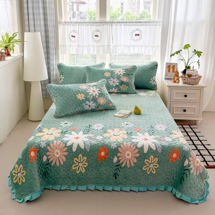 Playful Cartoon-Themed Bedspread Set