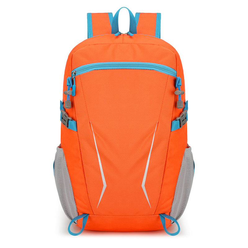 Unisex nan light day backpack with reflective inserts, padded back and side mesh pockets Stornfield