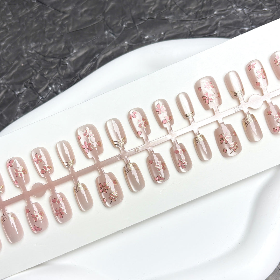 Premium Floral-Design Press-On Nail Set