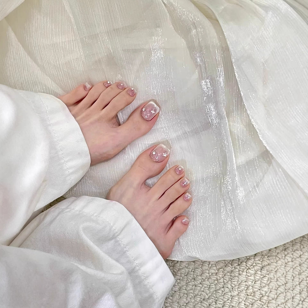 Decorative Press-On Toenail Art