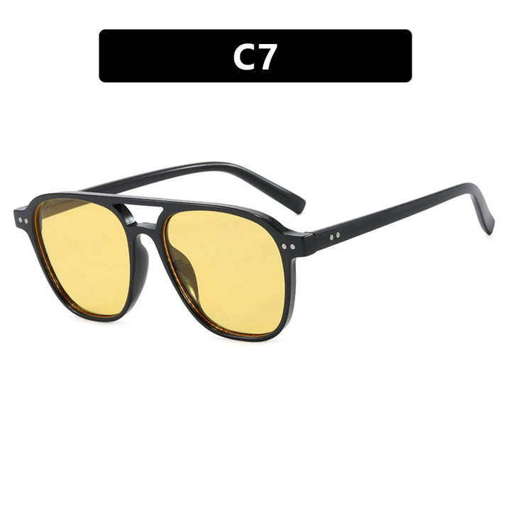Women’s modern square sunglasses with robust design and UV protection Stornfield