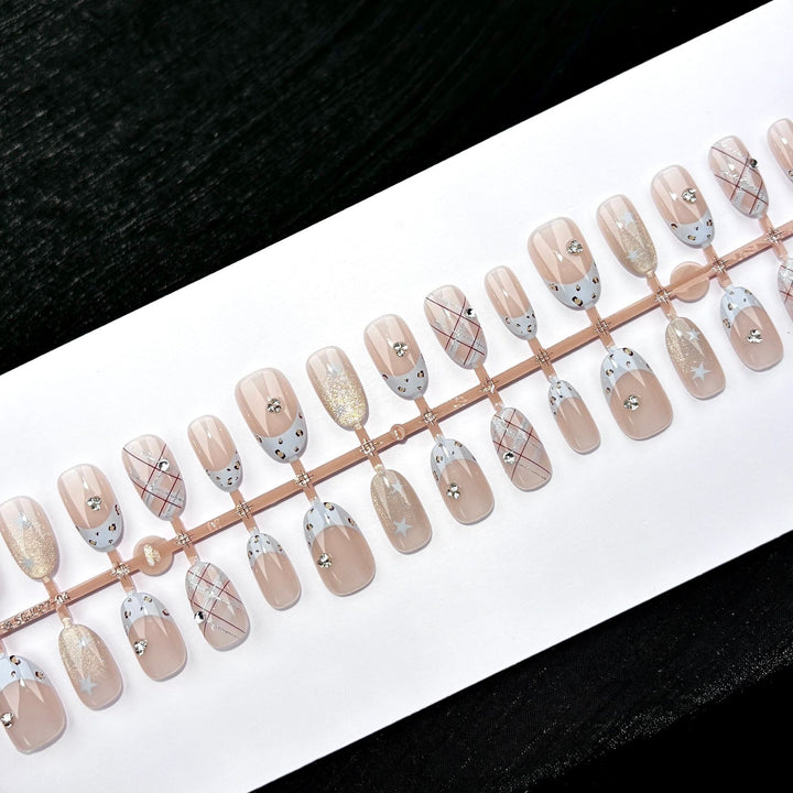 Elegant Polka Dot and Lace Press-On Nail Set