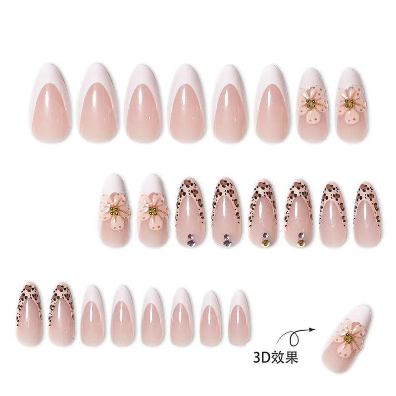Elegant Floral-Accent Press-On Nails Stornfield