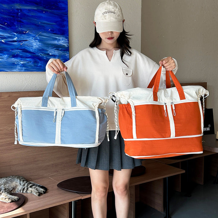 Versatile Weekend Duffle Bag with Expandable Compartments Stornfield