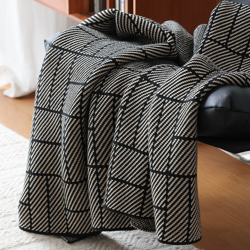 Premium Patterned Throw Blanket
