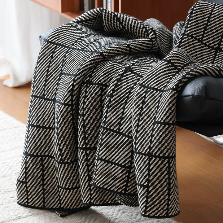 Premium Patterned Throw Blanket