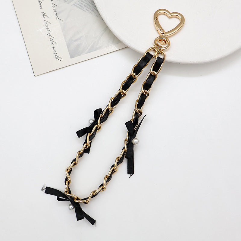 Chic Chain-Linked Eyewear Holder Stornfield