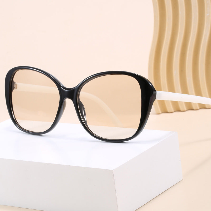 Women's fashionable oversized sunglasses with luxurious design Stornfield