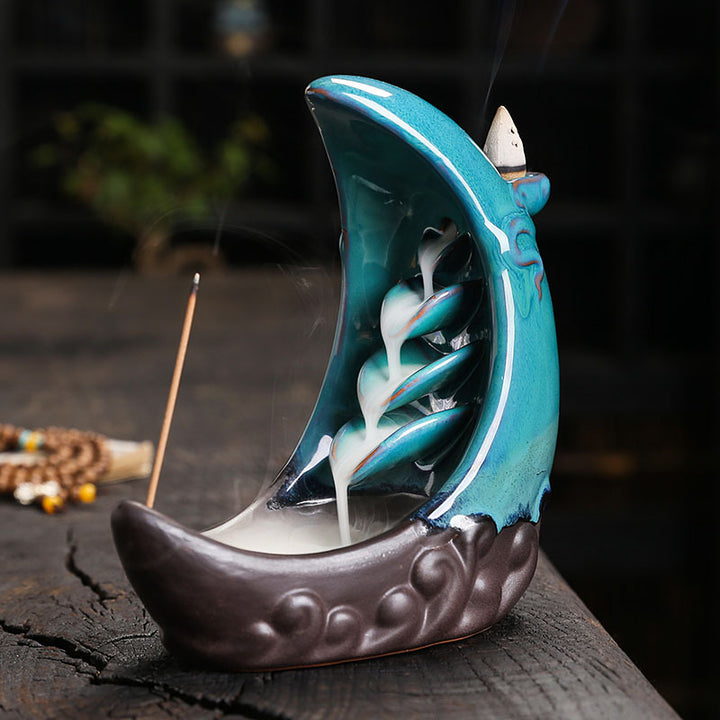 Artistic Smoke Flowing Incense Holder