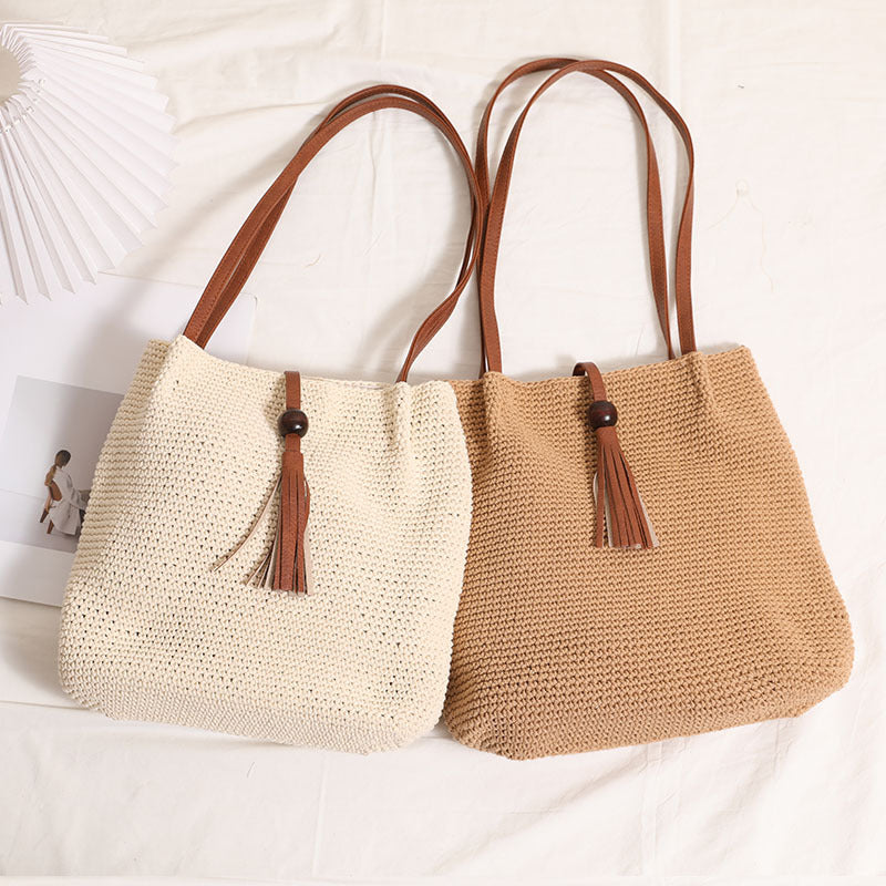Hand-crocheted shoulder bag with leather details Stornfield