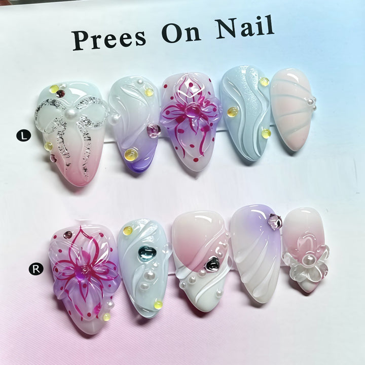 Artistic Floral-Design Press-On Nail Set