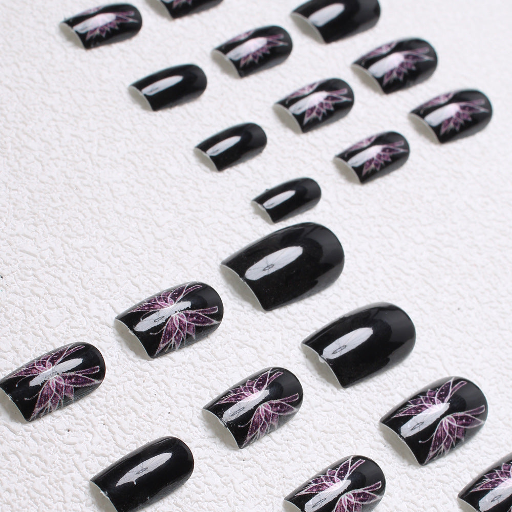 Artistic Press-On Nail Design Stornfield