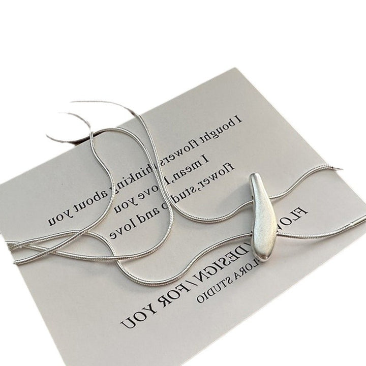 Minimalist Necklace with Elegant Pendant Stornfield