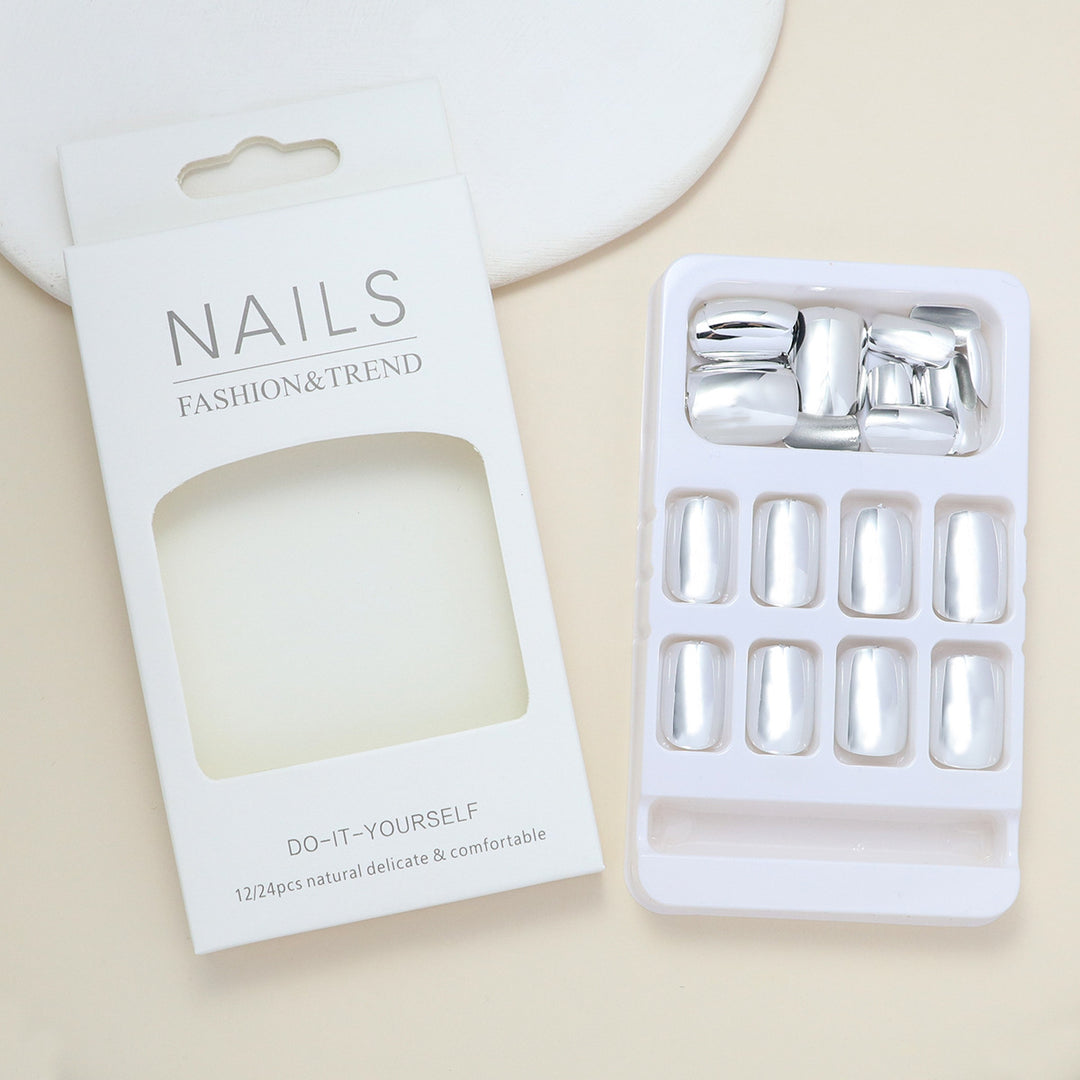 DIY Press-On Nail Set with Elegant Natural Finish Stornfield