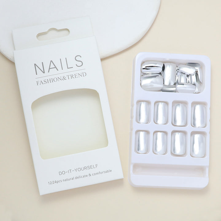 DIY Press-On Nail Set with Elegant Natural Finish Stornfield