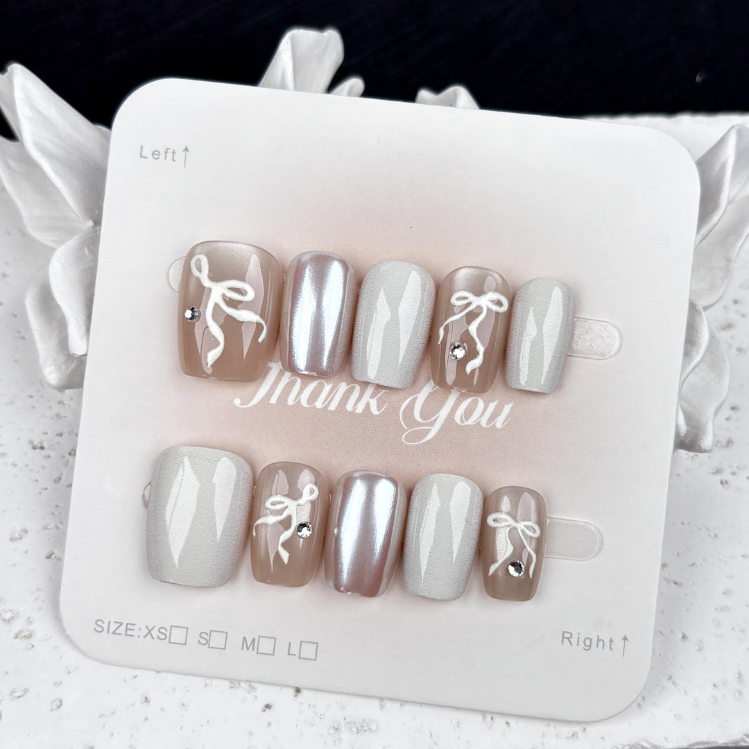 Elegant Press-On Nail Art Set with Bow Accents