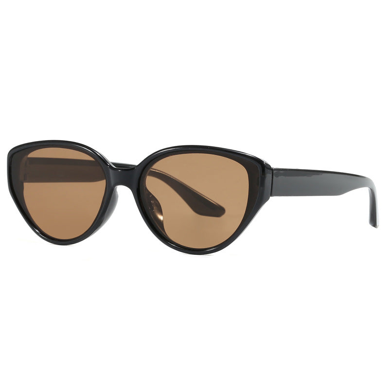 Women Cat-Eye Sunglasses with Modern Design Stornfield