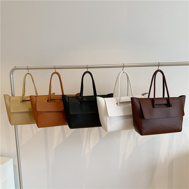 Modern Minimalist Shoulder Bag Stornfield