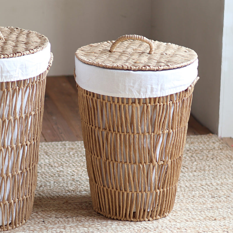 Rustic laundry basket with lid Stornfield