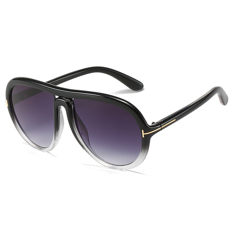 Oversized Fashionable Transparent Pink Sunglasses Stornfield