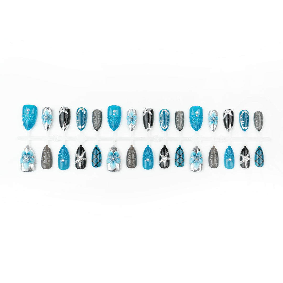 Artificial nails with floral and metallic accents Stornfield