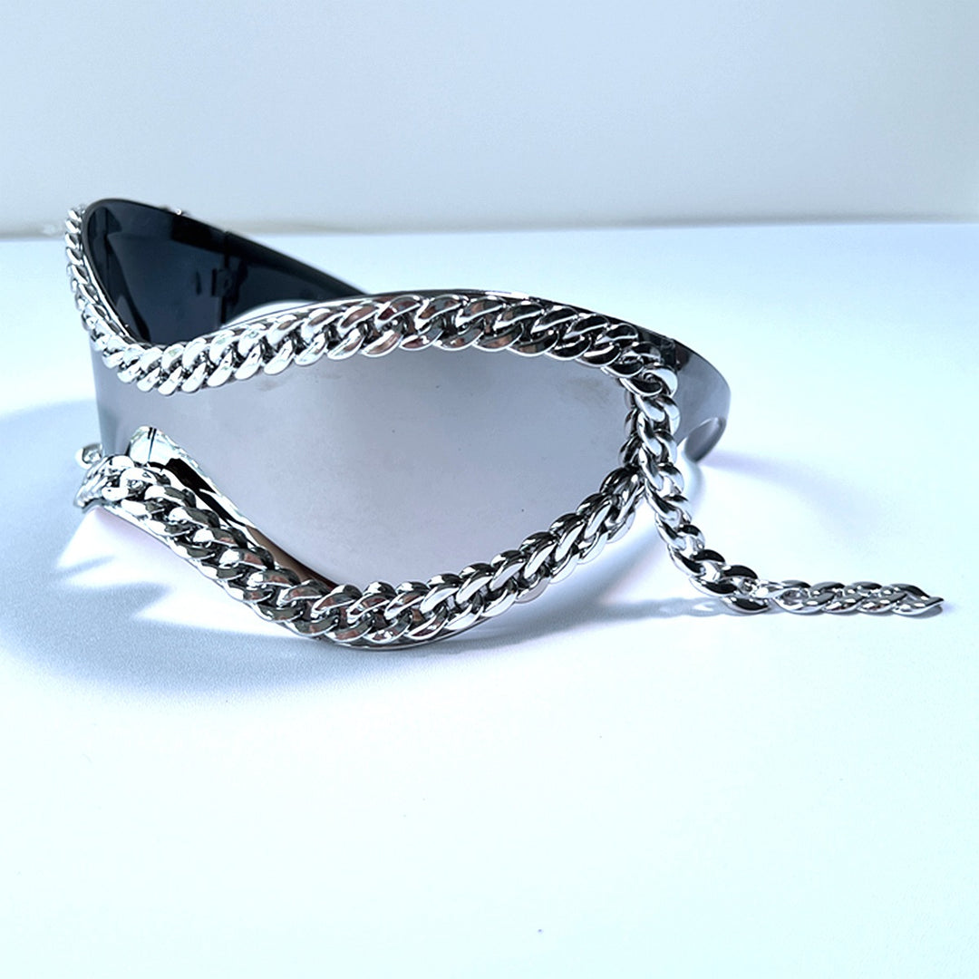 Women's trendy sunglasses with unique chain decoration Stornfield