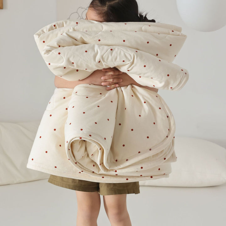 Quilted bedspread Christmas blanket with Santa motif and soft microfiber lining