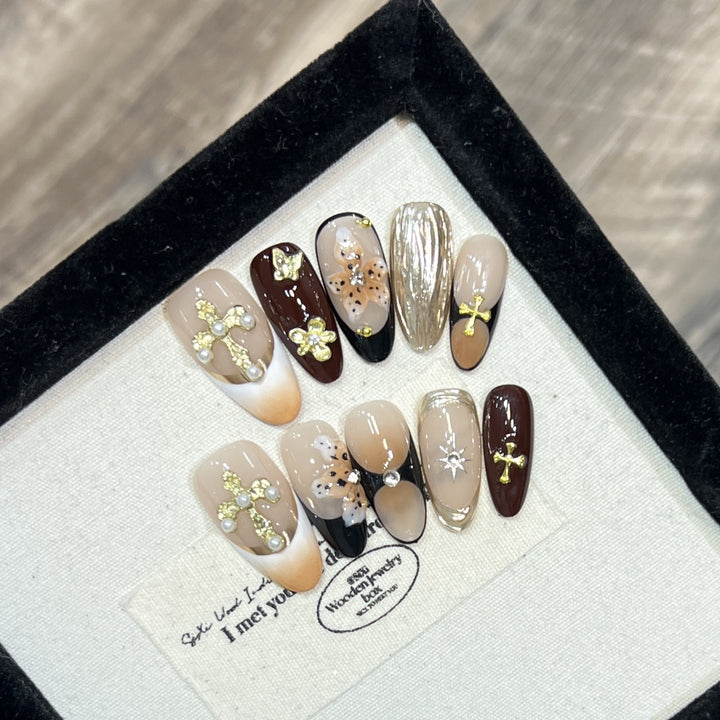 Decorative Press-On Nail Set with Artistic Elements