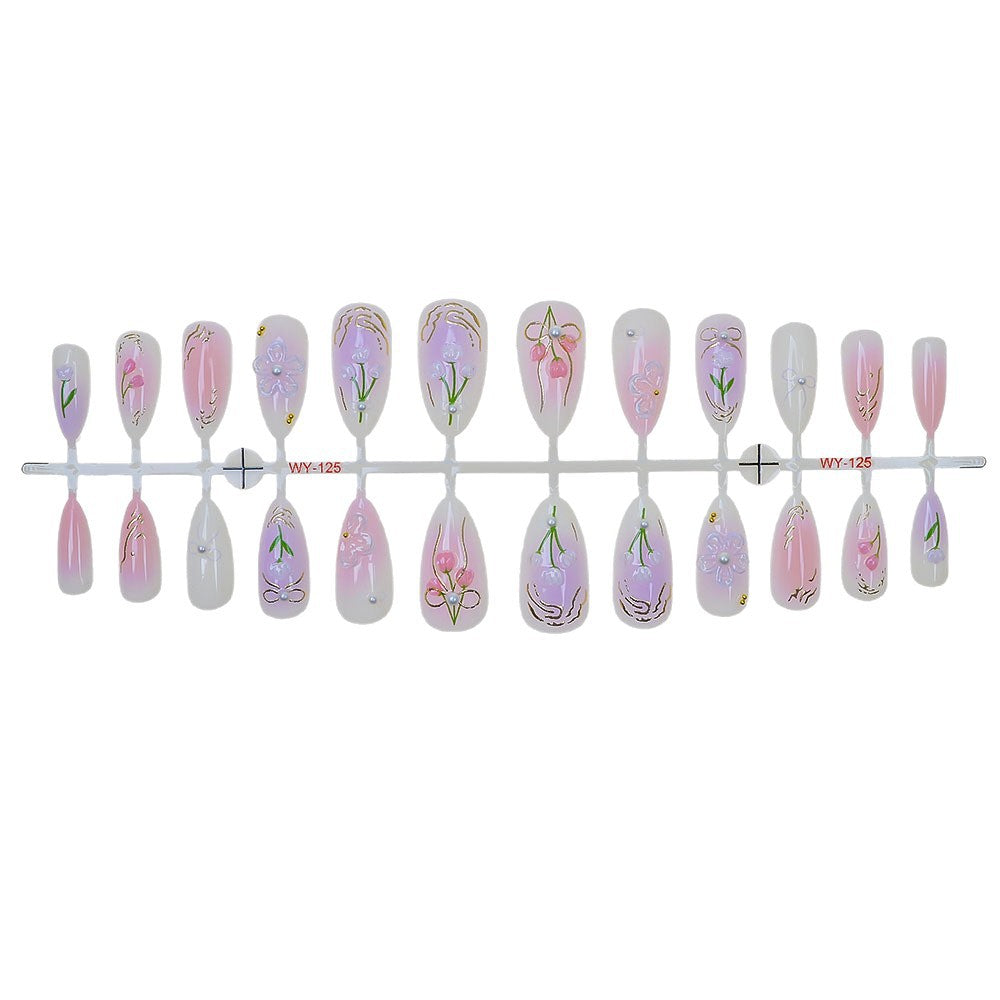 Elegant Floral-Design Press-On Nail Set Stornfield