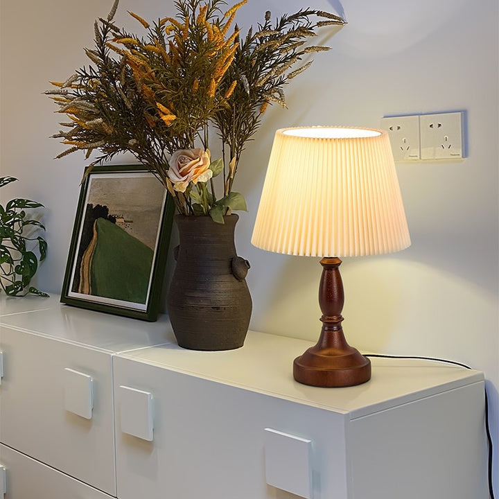 Classic Table Lamp