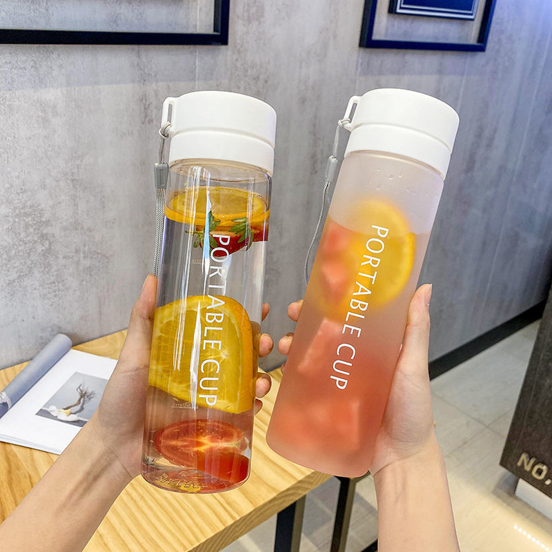 Women's water bottle with innovative lid Stornfield