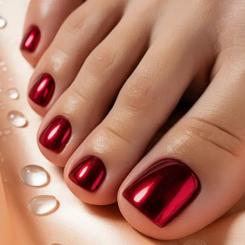 Elegant toenail art Stornfield