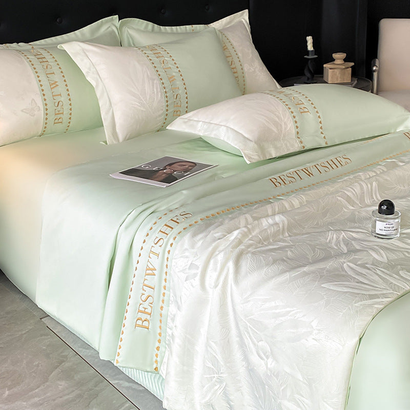Satin Floral Patterned Bedding Set