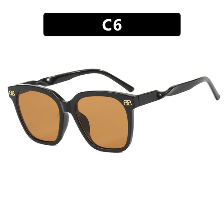 Women square sunglasses with elegant frame structure and UV protection Stornfield