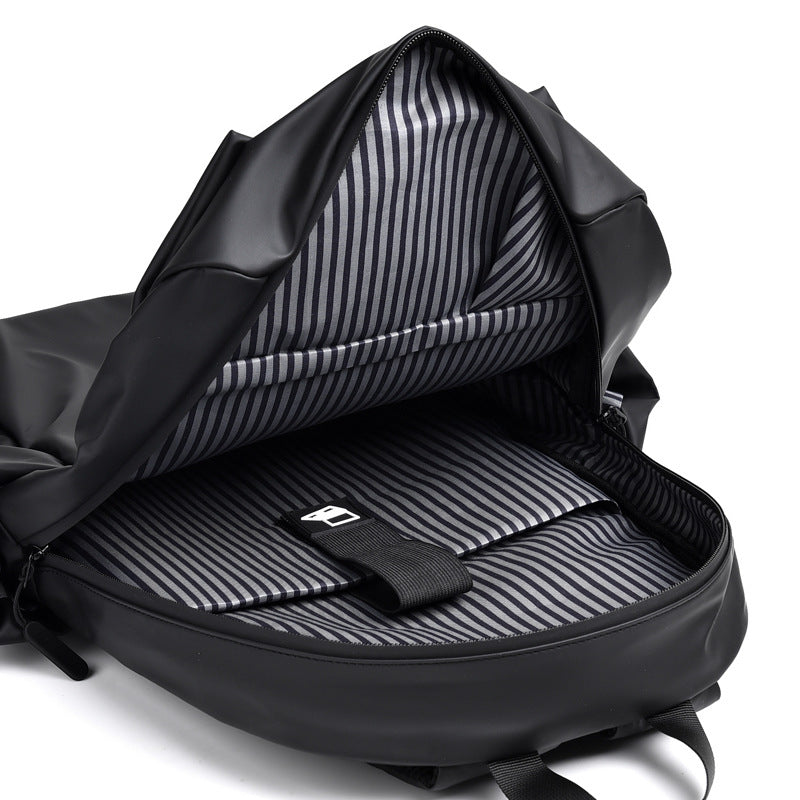 Travel-Friendly Waterproof Daypack Stornfield