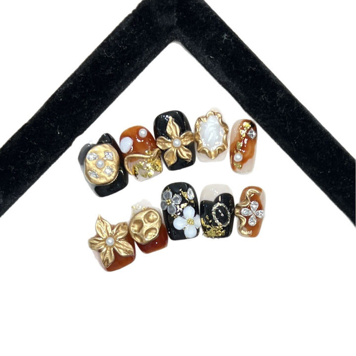 Elegant Nail Art Set