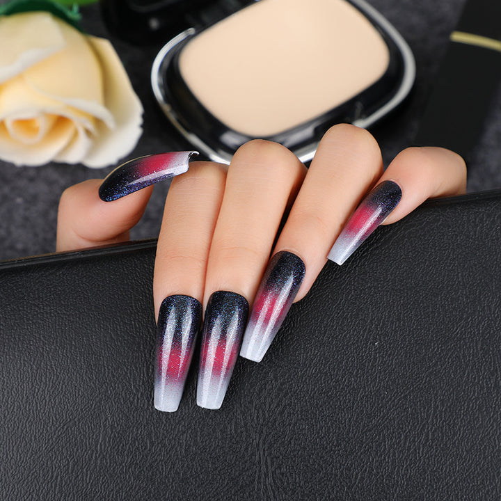 Glamorous artificial nails with gradient Stornfield