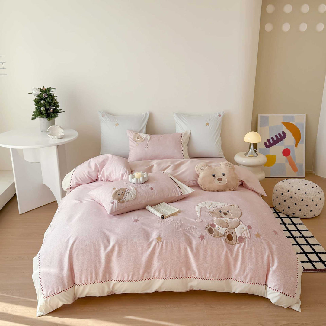 Kids' Teddy Appliqué Cotton Sateen Duvet Cover Set with Decorative Pillowcases