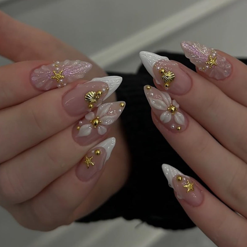 Artful stiletto nails with glitter accents Stornfield