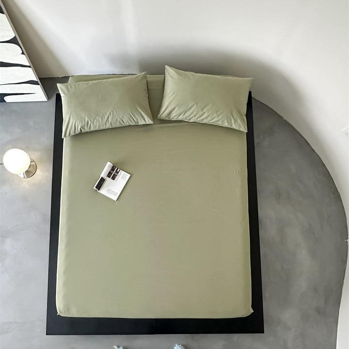 Fitted sheet set with pillowcases made of extra soft cotton jersey and deep hem