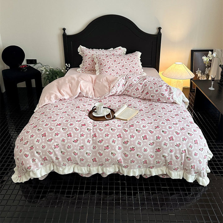 Floral Ruffled Cotton-Look Duvet Cover Set with Decorative Pillow Shams