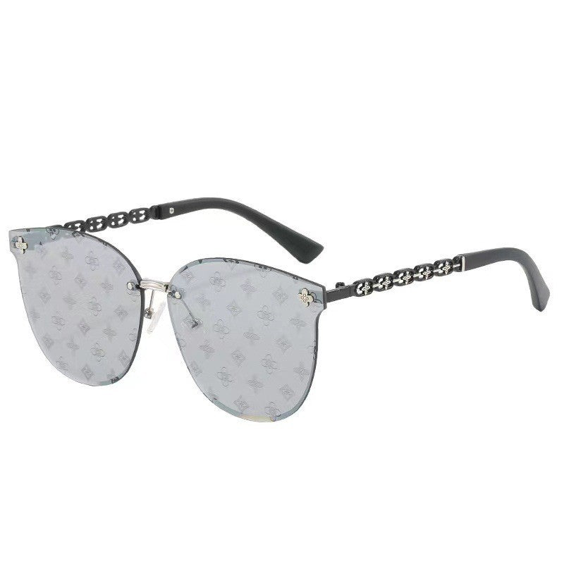 Women Cat-Eye Sunglasses with Luxurious Design and High-Quality UV Protection Stornfield