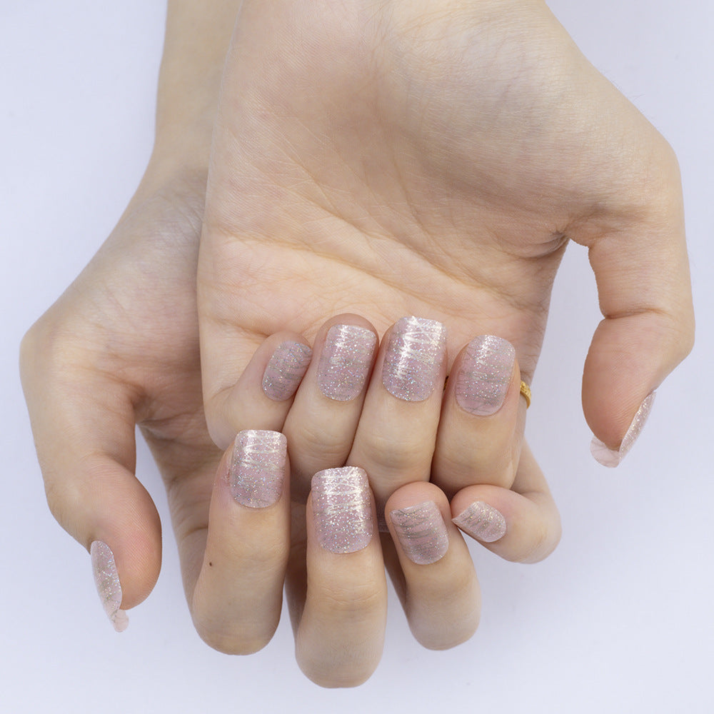Glittering artificial nails with elegant metallic finish Stornfield