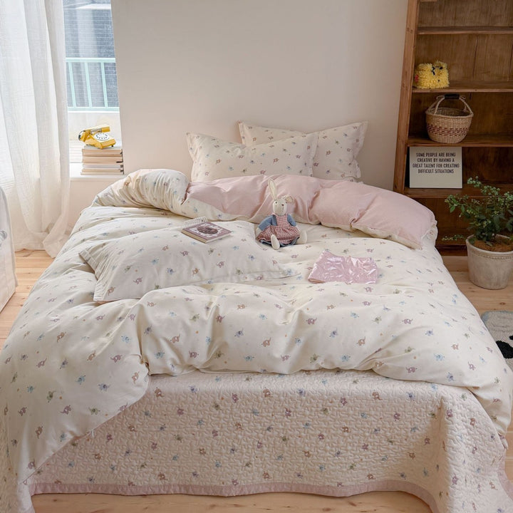 Quilted Cotton Bedding Set with Teddy and Micro Leopard Print
