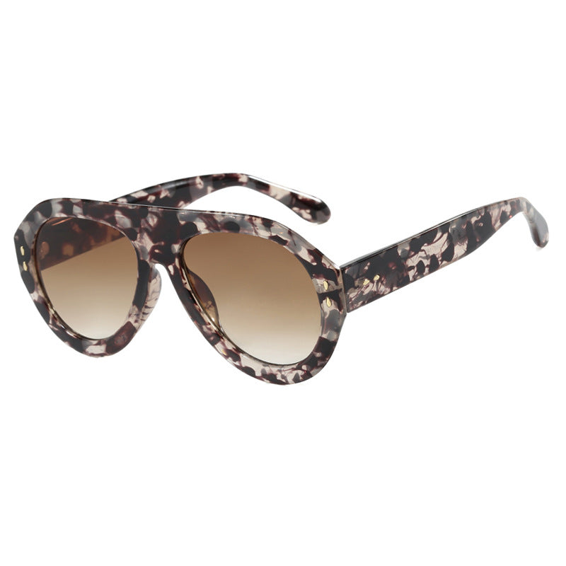 Women's fashionable sunglasses with extravagant design Stornfield